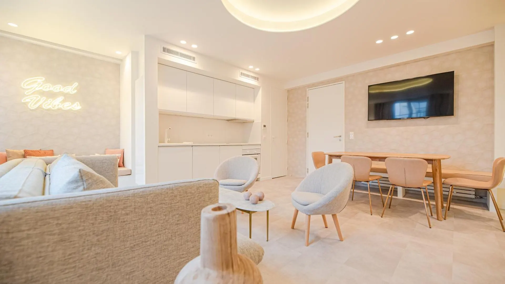 Cia - 2br Madeleine Champs Elysees Daire *
